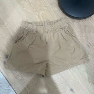 Uniqlo High Waist Beige Women's Shorts